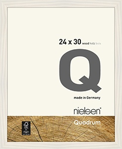 Quadrum White 24 x 30cm